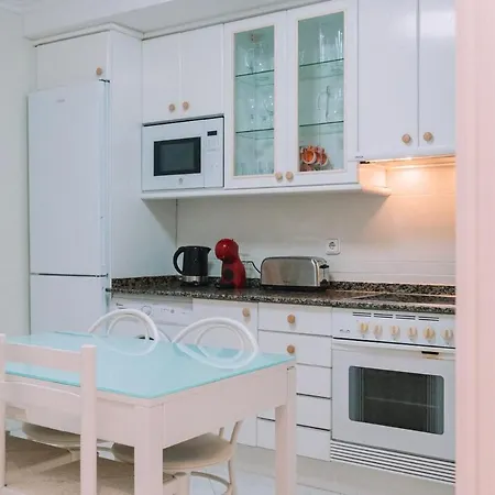 Espacio Luz En El Centro De By