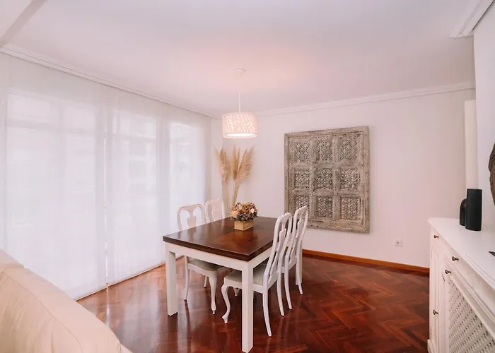 Espacio Luz En El Centro De By Apartmán *